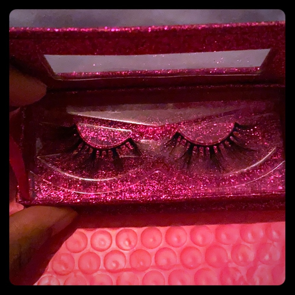 Fashion mink lashes